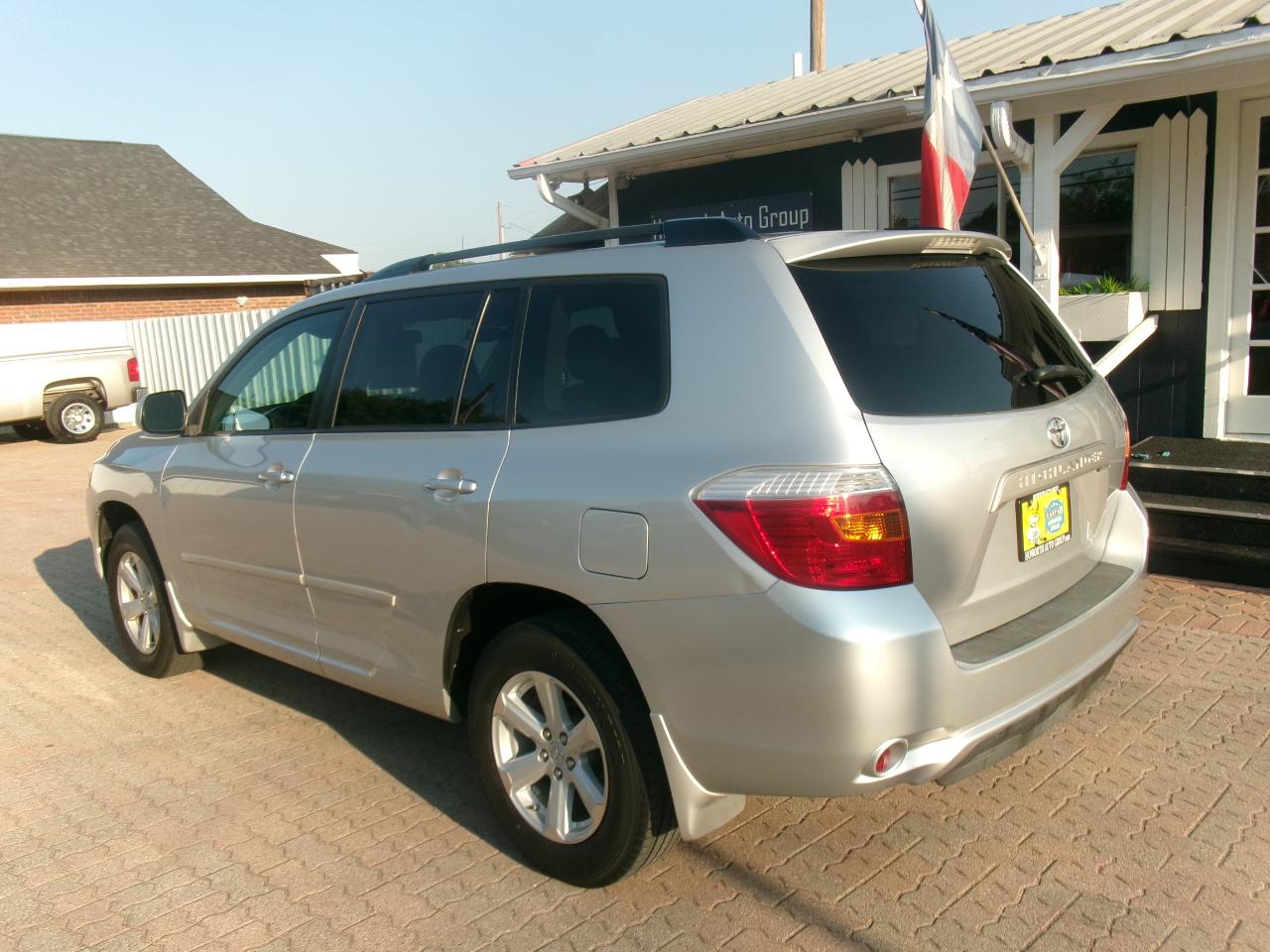 Toyota Highlander 2WD 2010