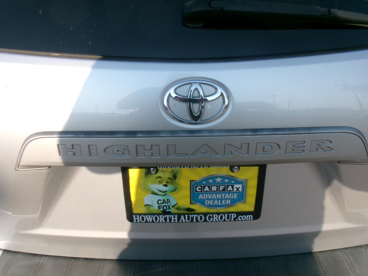 Toyota Highlander 2WD 2010