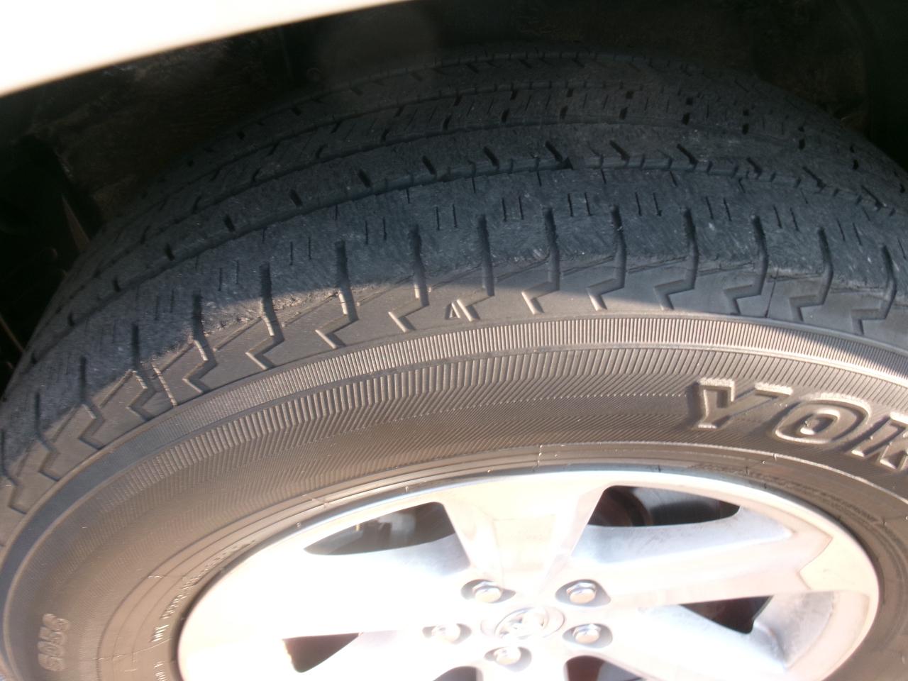 Toyota Highlander 2WD 2010
