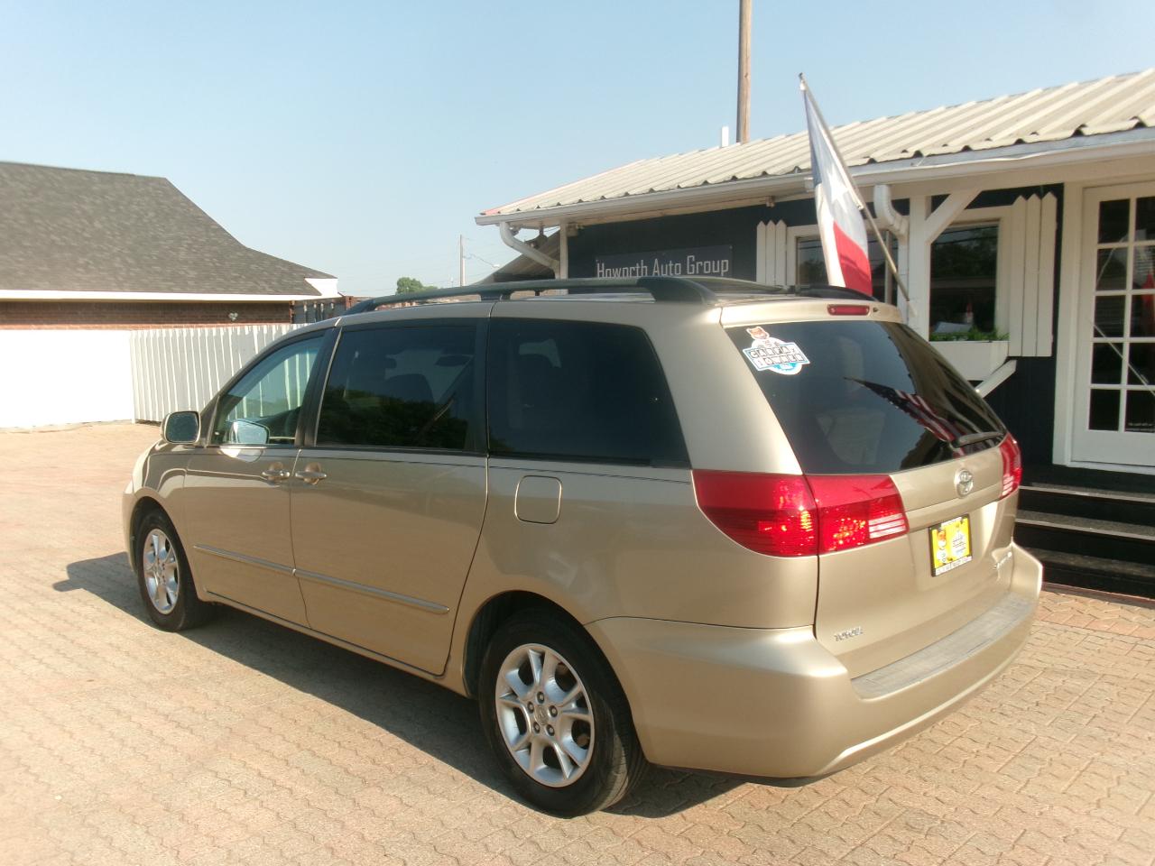 Toyota Sienna XLE 2005