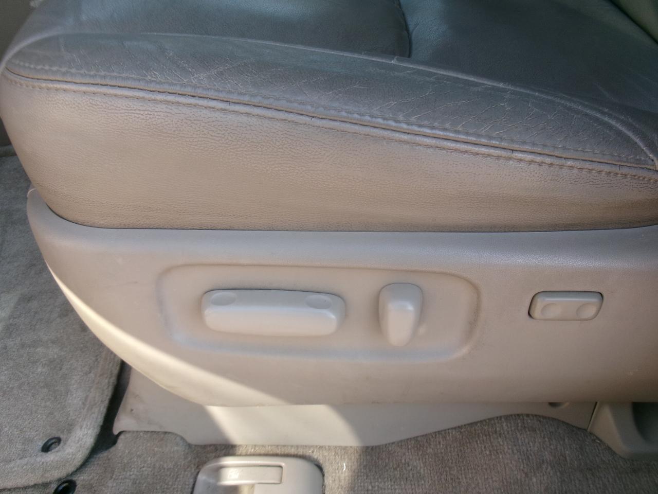 Toyota Sienna XLE 2005
