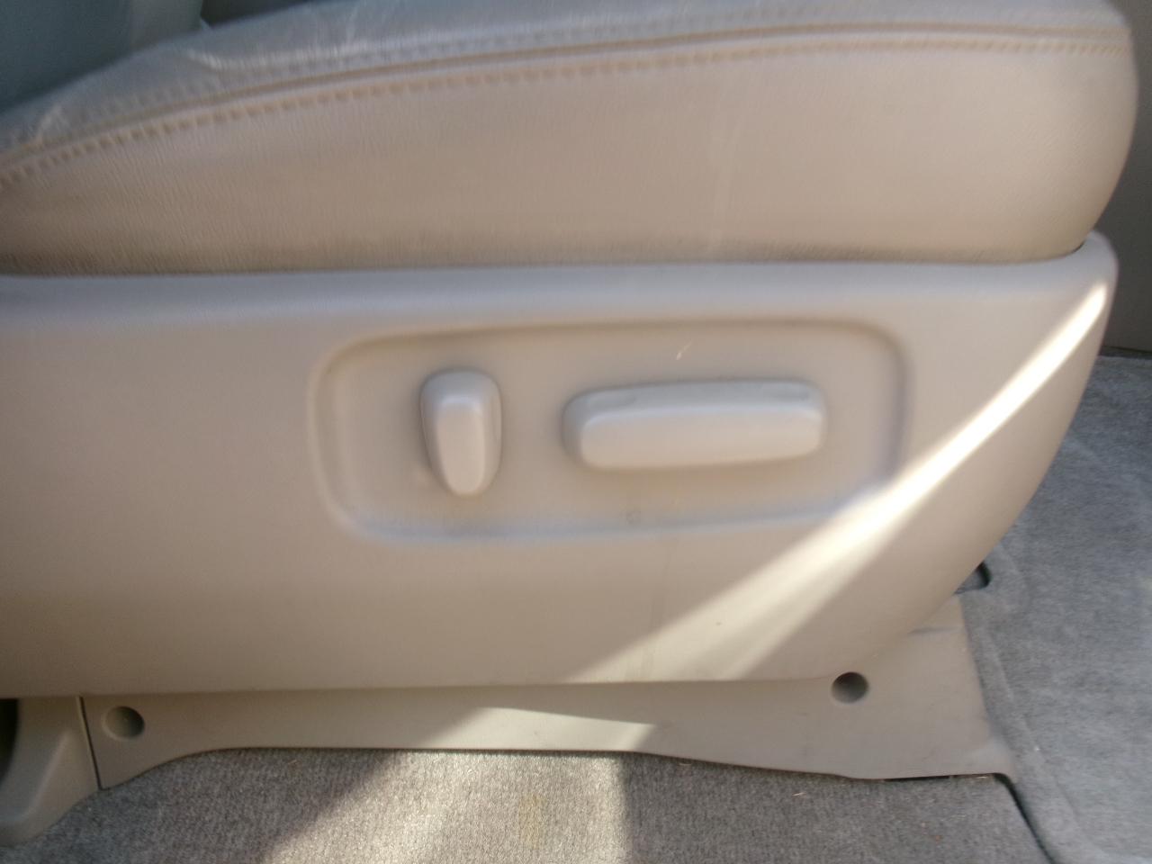 Toyota Sienna XLE 2005