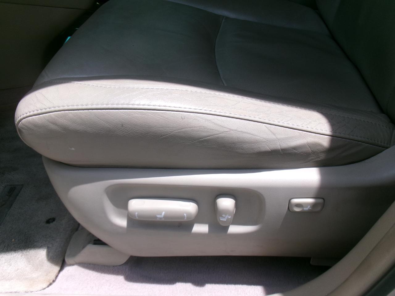Lexus RX 330 FWD 2005