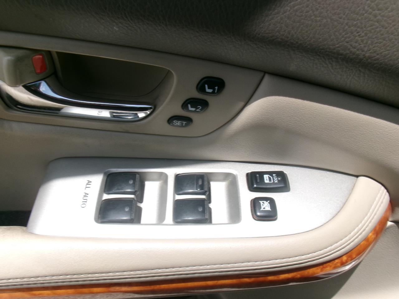 Lexus RX 330 FWD 2005