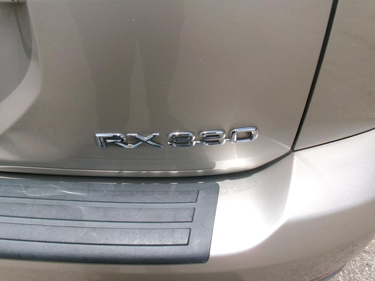 Lexus RX 330 FWD 2005