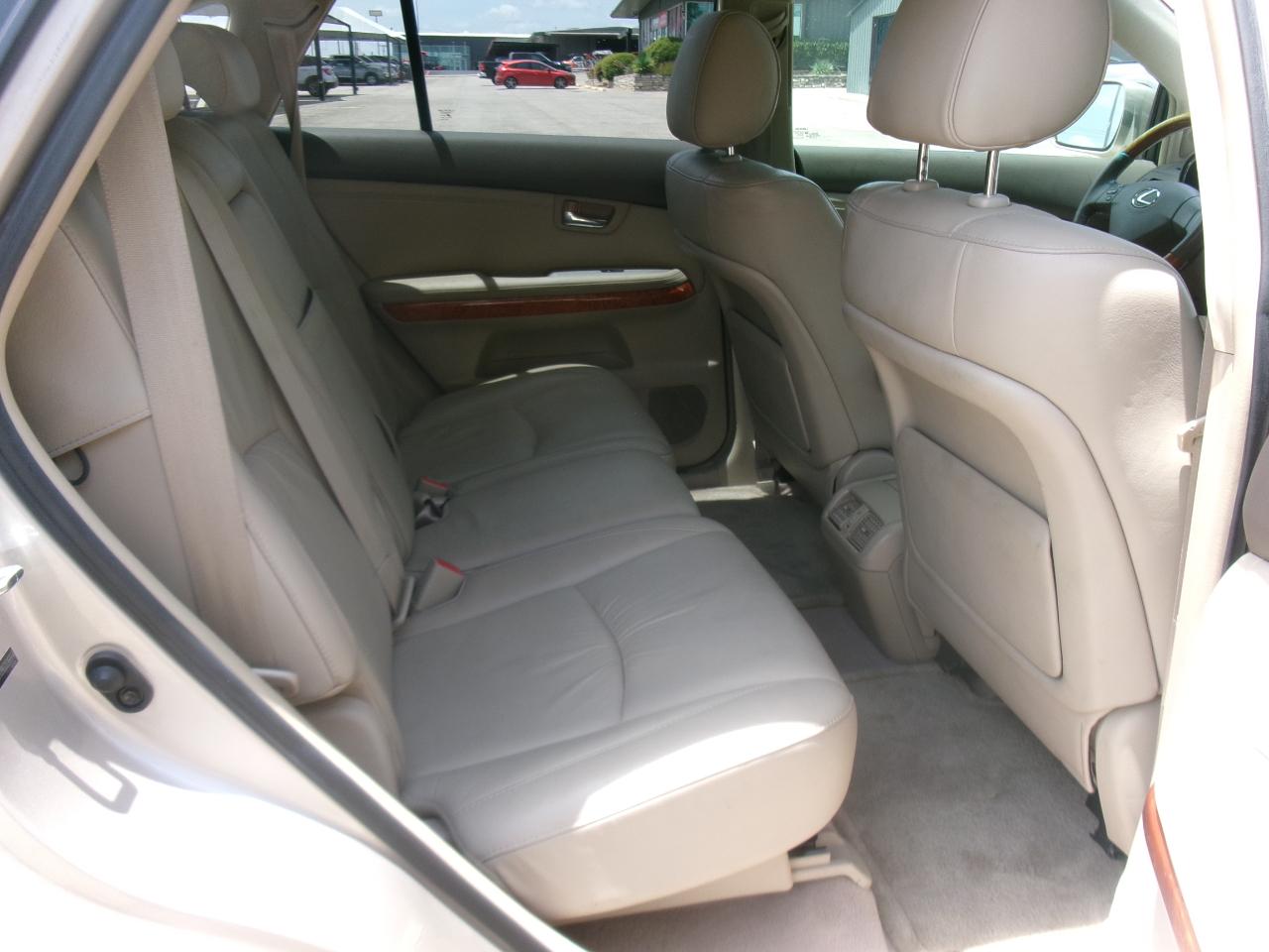 Lexus RX 330 FWD 2005