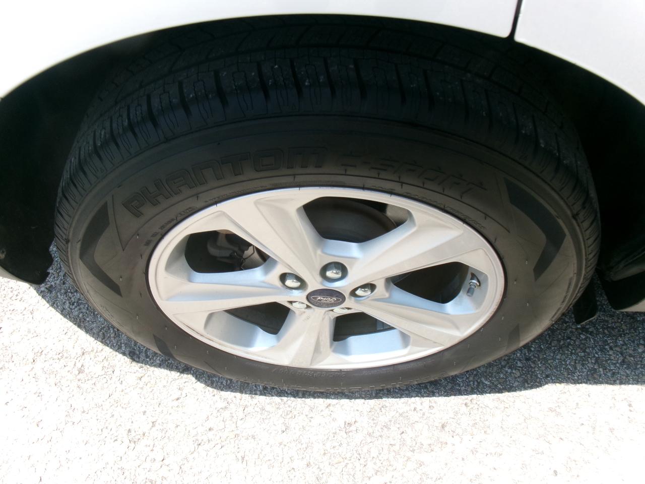 Ford Edge SE FWD 2015