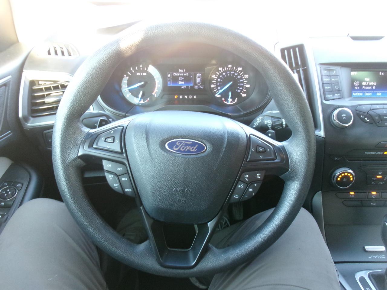 Ford Edge SE FWD 2015