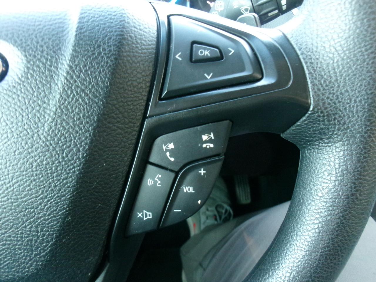 Ford Edge SE FWD 2015