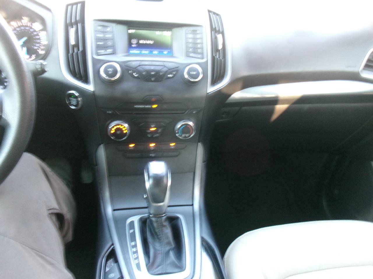 Ford Edge SE FWD 2015