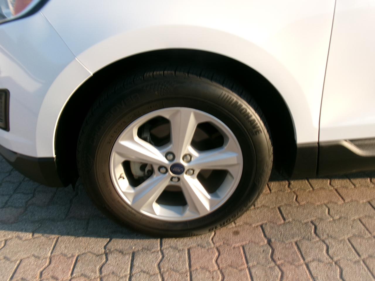 Ford Edge SE FWD 2015