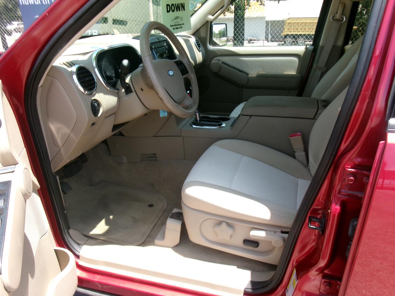 Ford Explorer XLT 4.0L 4WD 2008