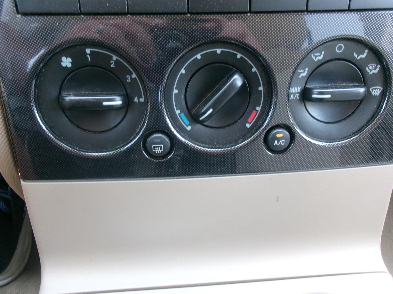Ford Explorer XLT 4.0L 4WD 2008