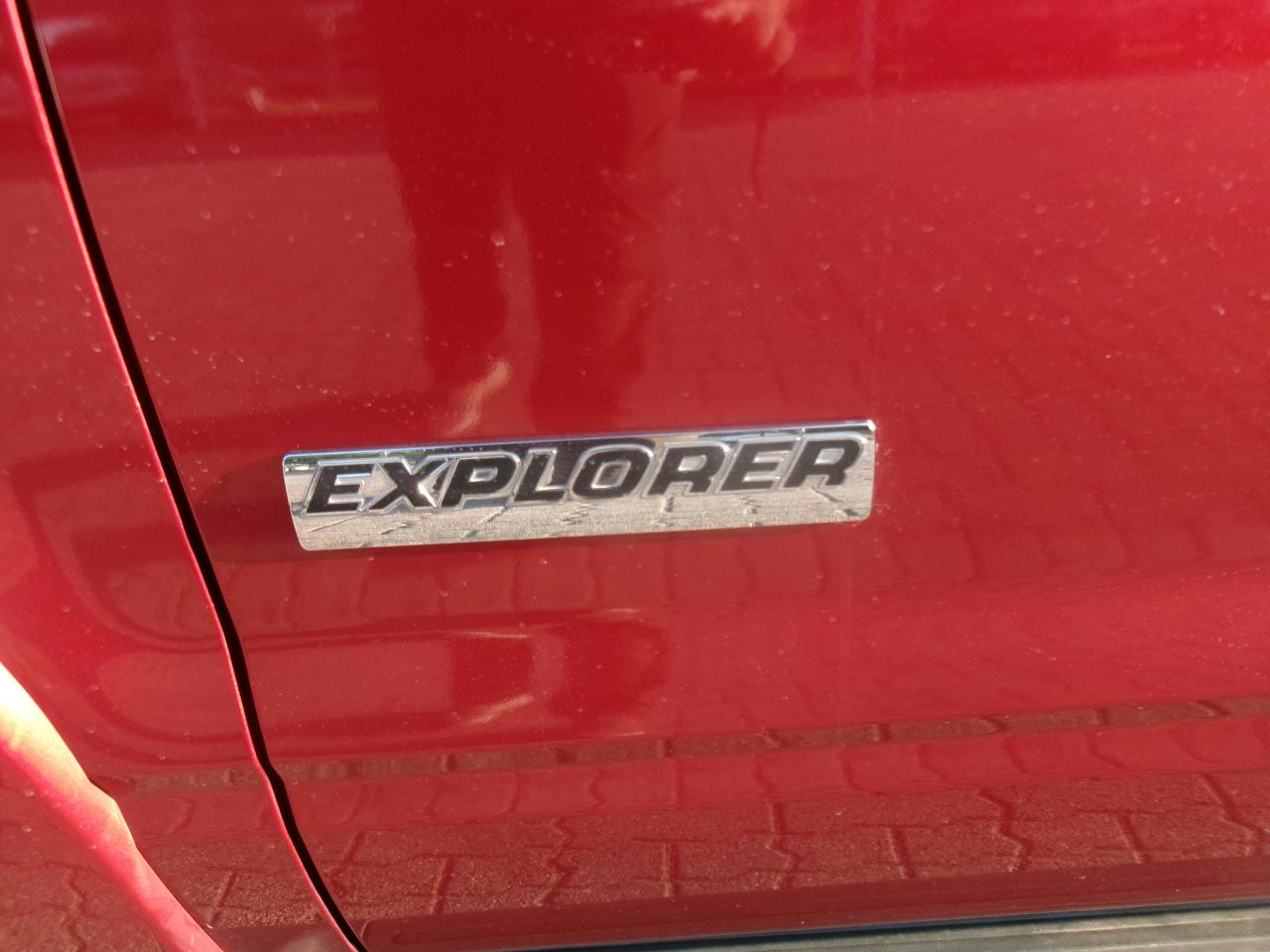 Ford Explorer XLT 4.0L 4WD 2008