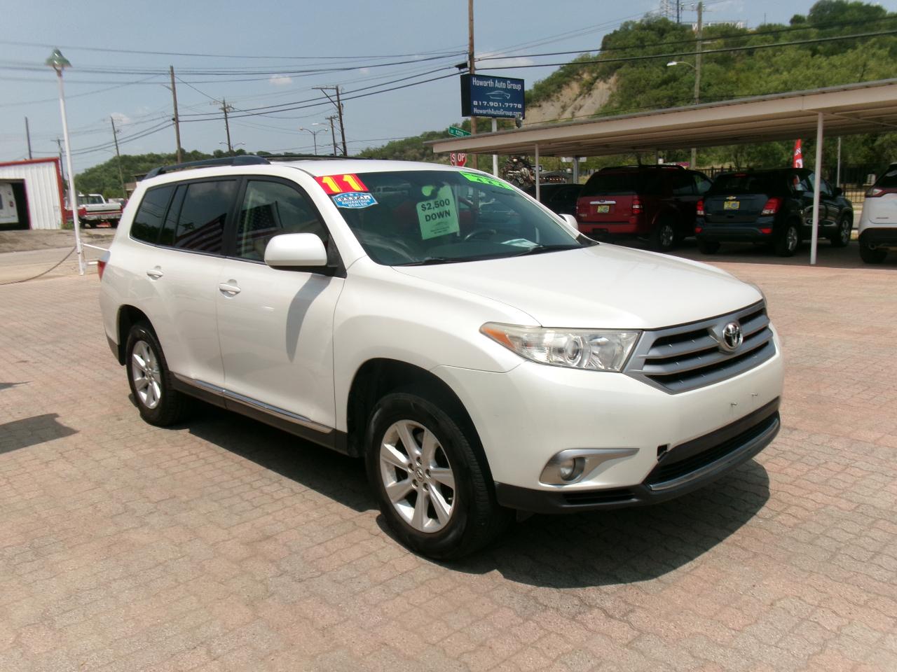 Toyota Highlander Base 4WD 2011