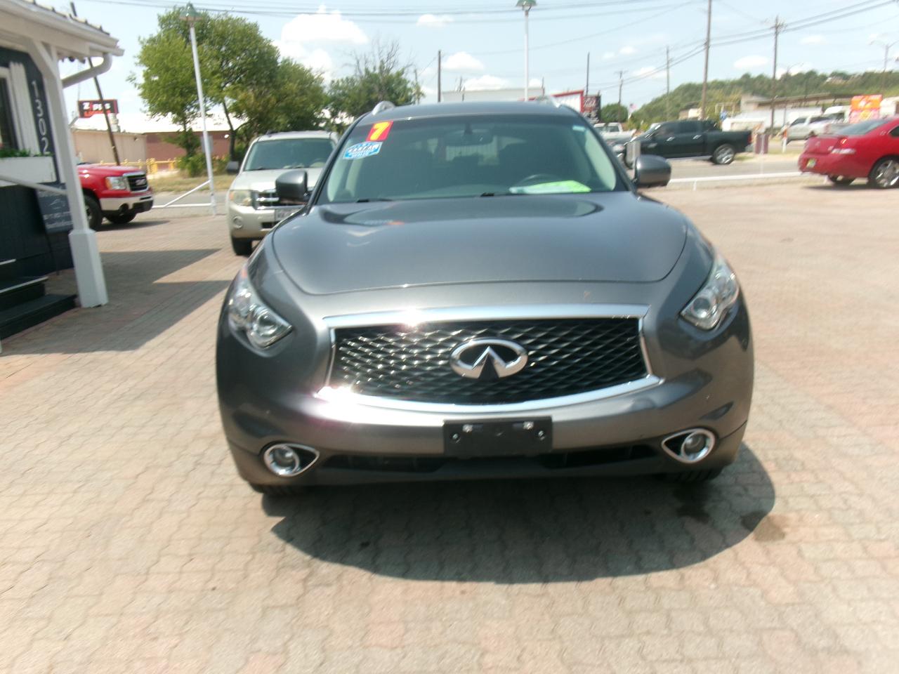 Infiniti QX70 Base AWD 2017