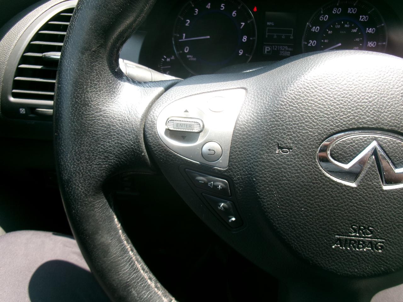Infiniti QX70 Base AWD 2017