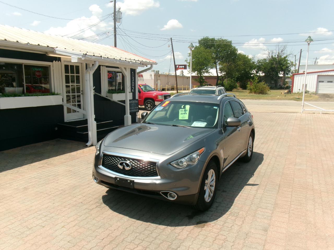 Infiniti QX70 Base AWD 2017