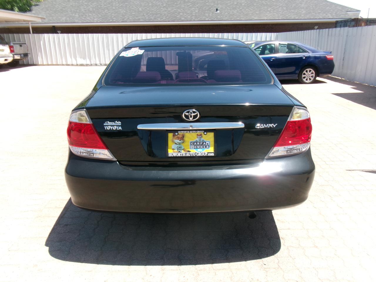 Toyota Camry LE 2006