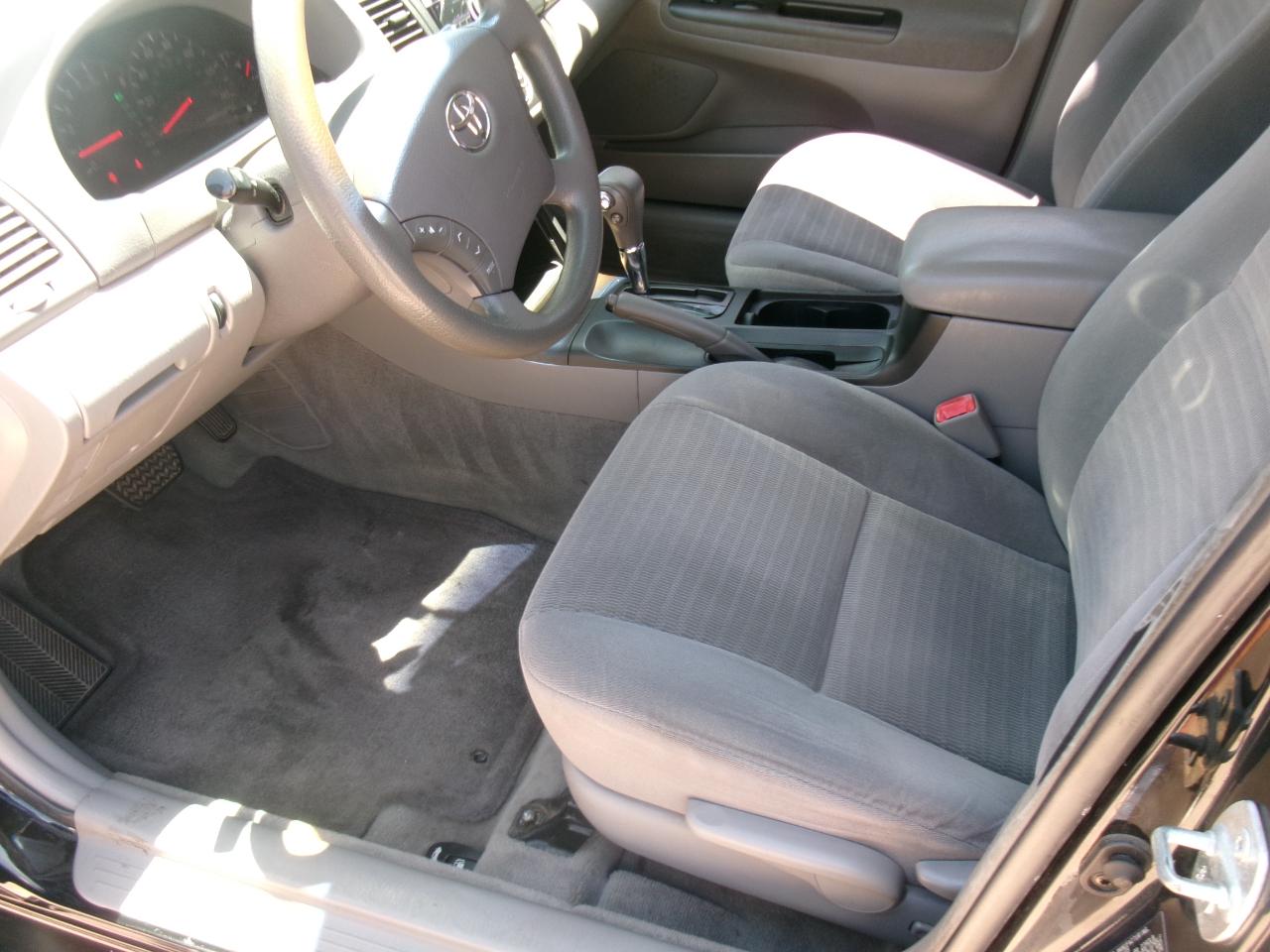 Toyota Camry LE 2006