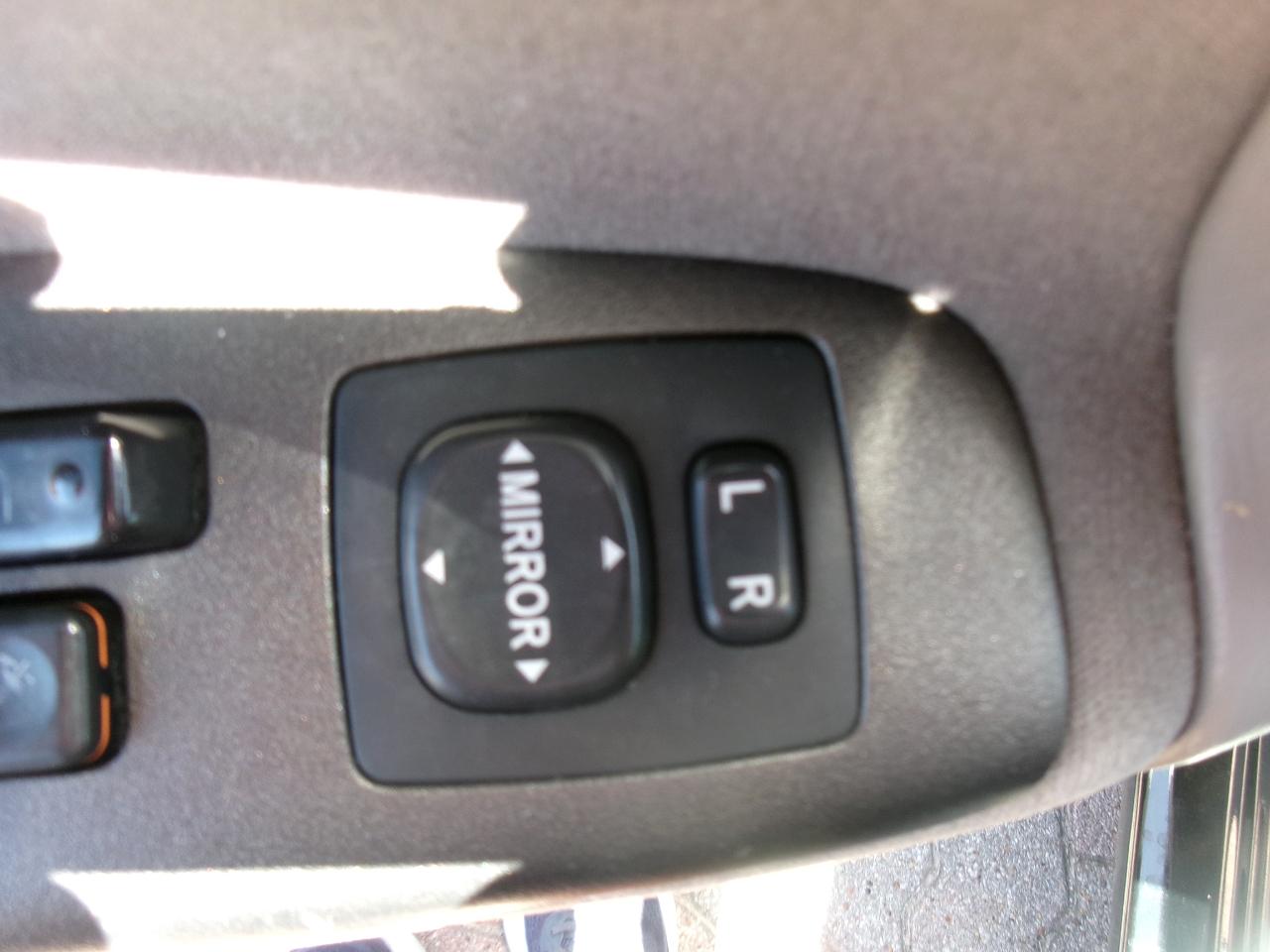 Toyota Camry LE 2006