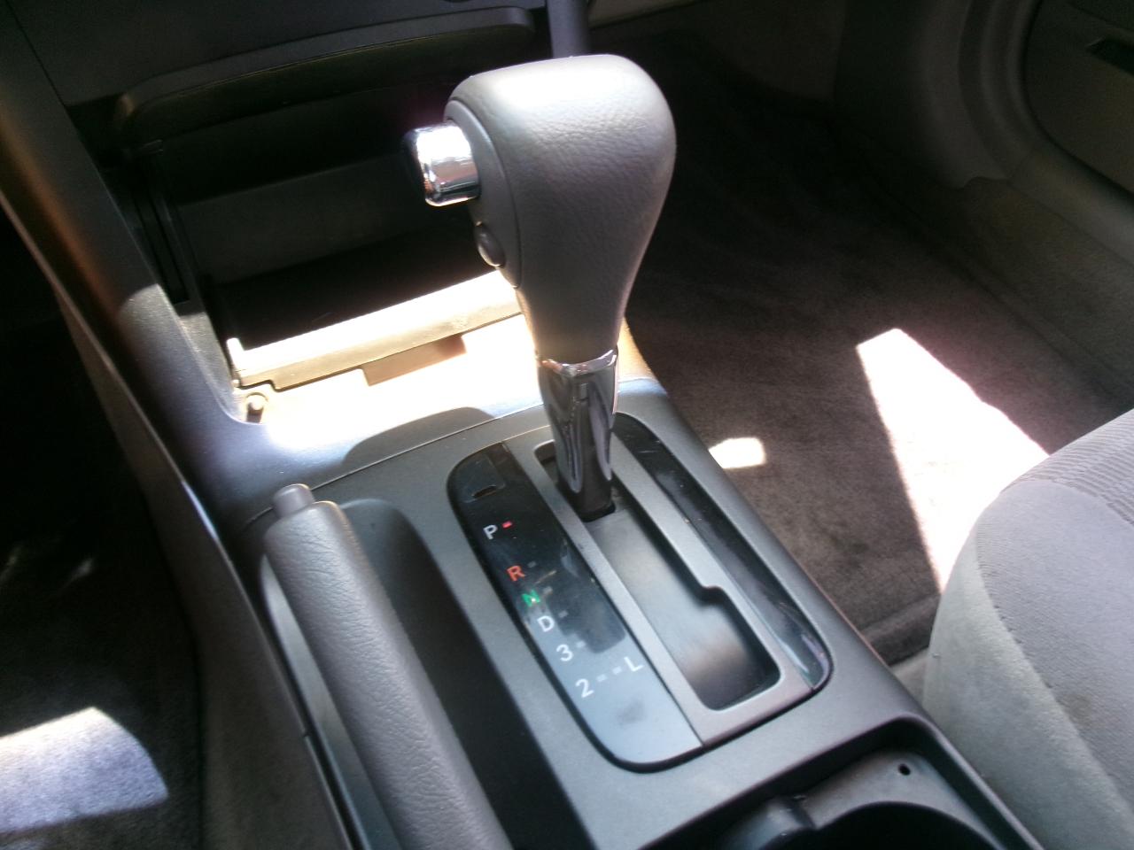Toyota Camry LE 2006