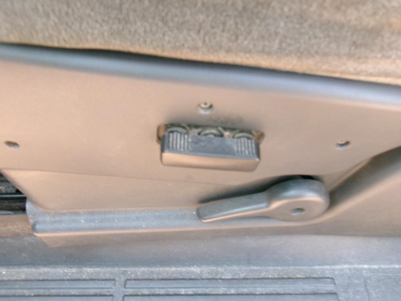 Chevrolet Avalanche 1500 2WD 2003