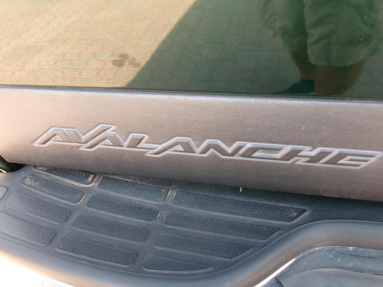 Chevrolet Avalanche 1500 2WD 2003