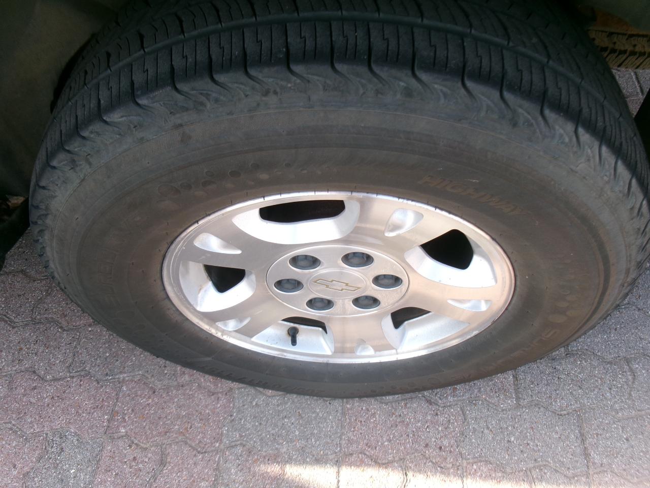 Chevrolet Avalanche 1500 2WD 2003