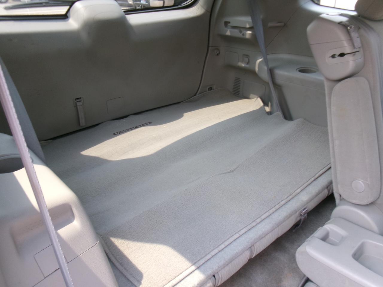 Toyota Highlander Base 2WD I4 2010