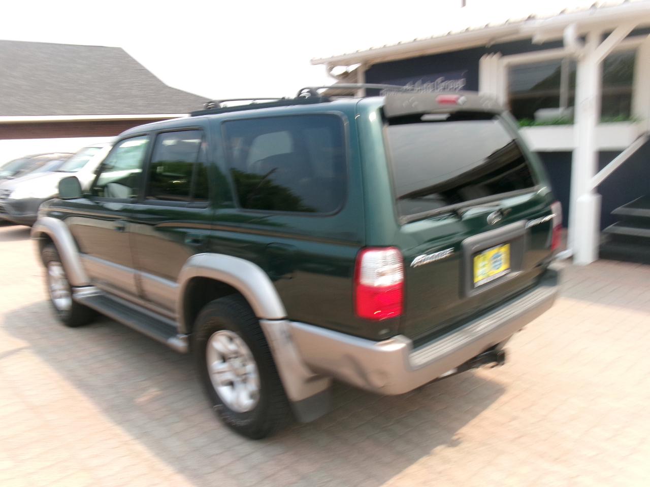Toyota 4Runner Limited 4WD 2001