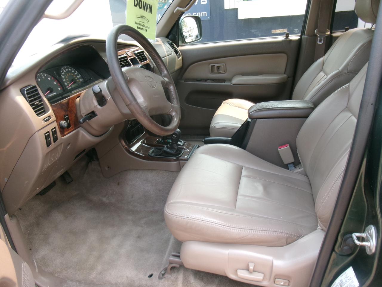 Toyota 4Runner Limited 4WD 2001