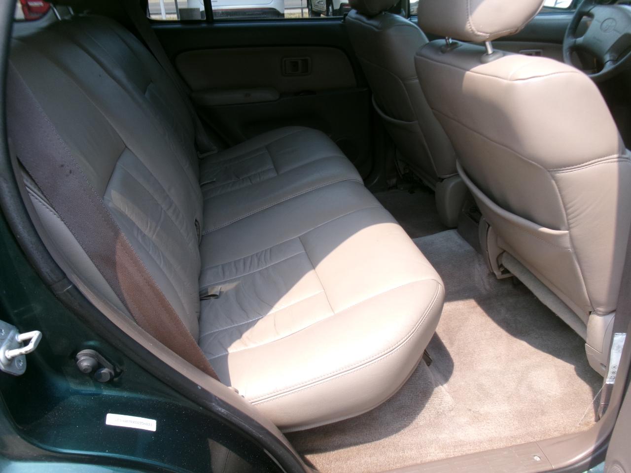 Toyota 4Runner Limited 4WD 2001