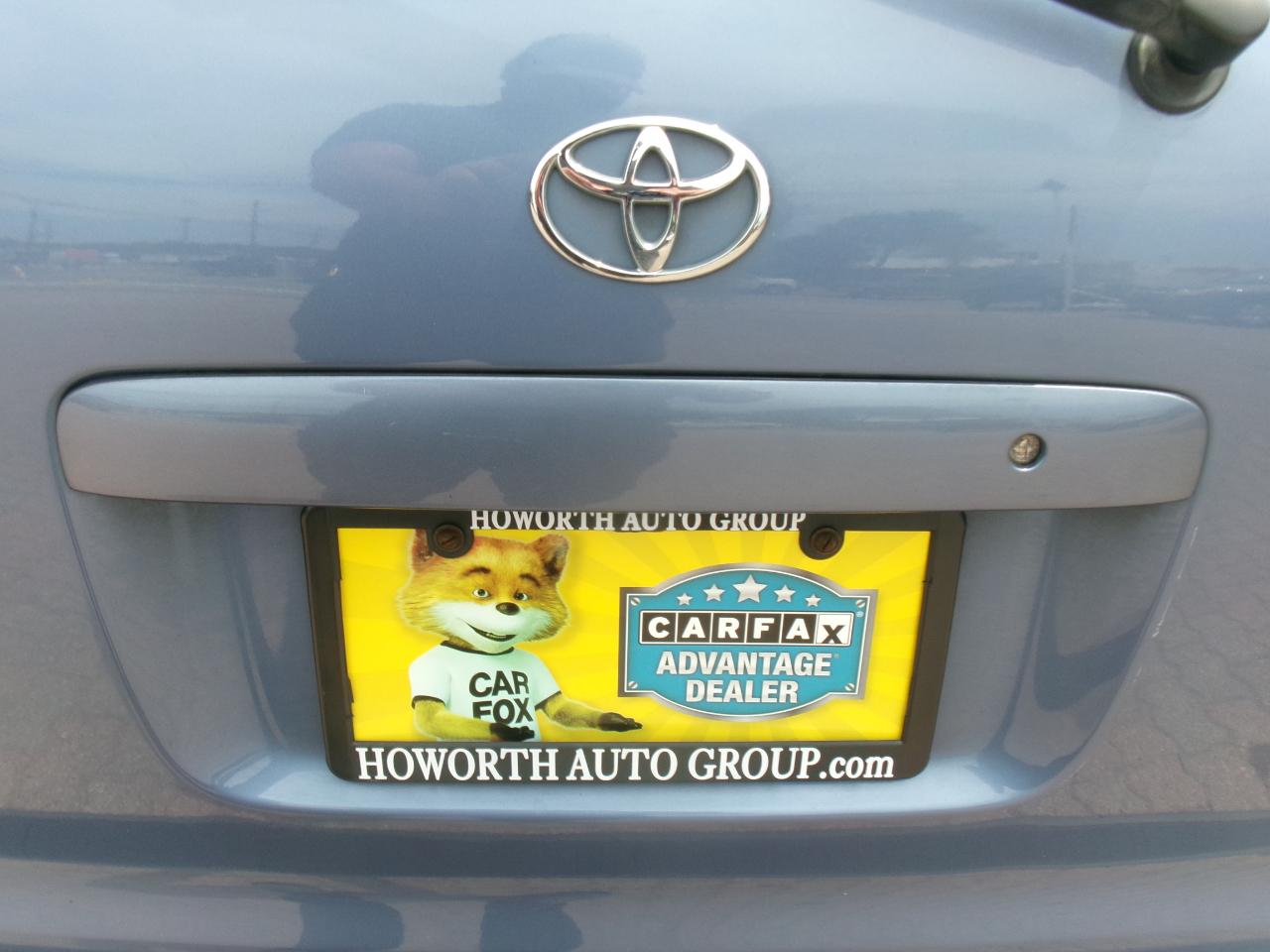 Toyota Sienna LE 2003