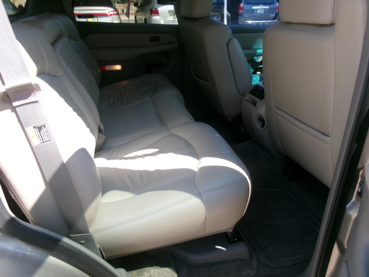 Chevrolet Tahoe 2WD 2002