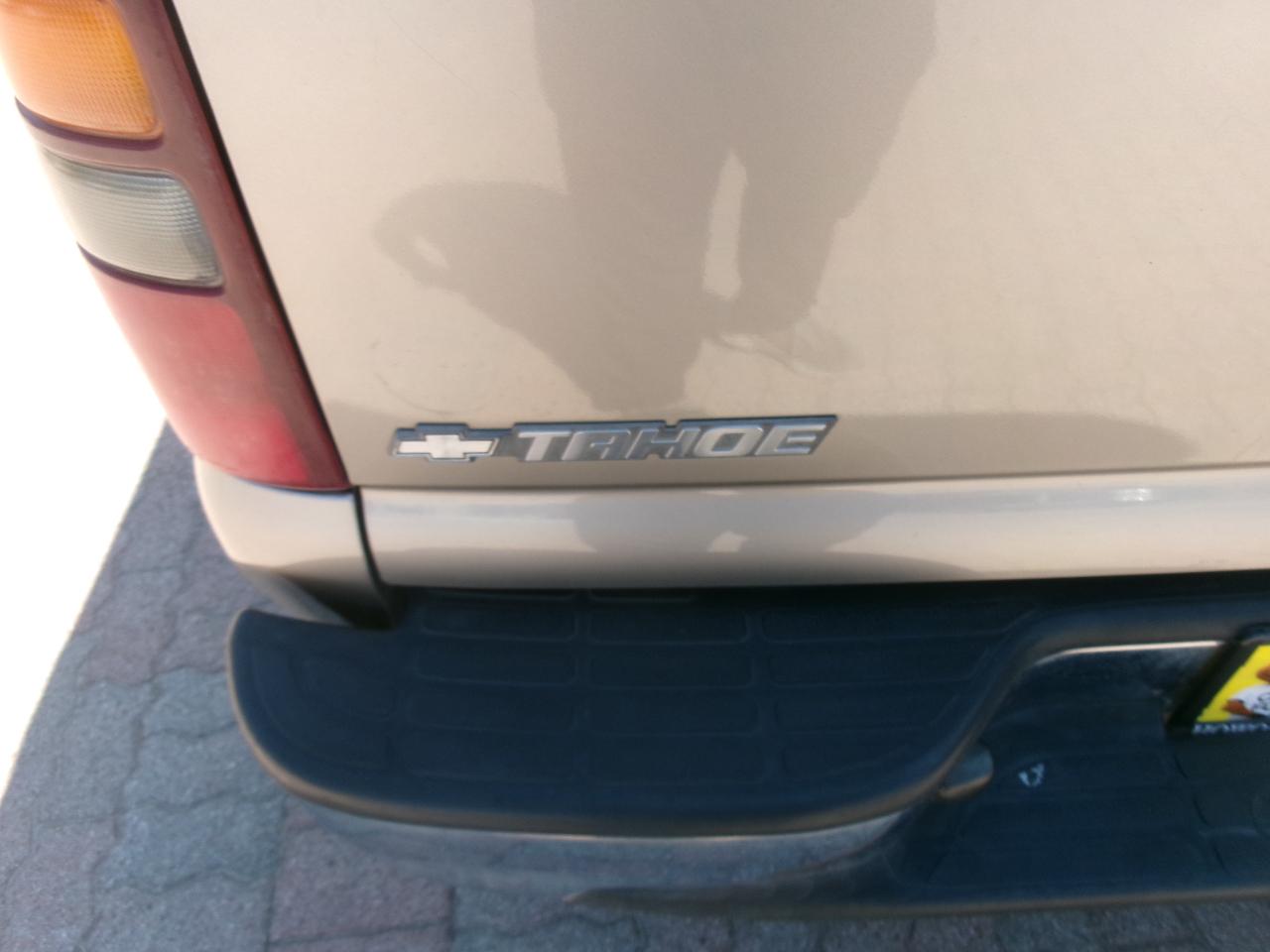 Chevrolet Tahoe 2WD 2002