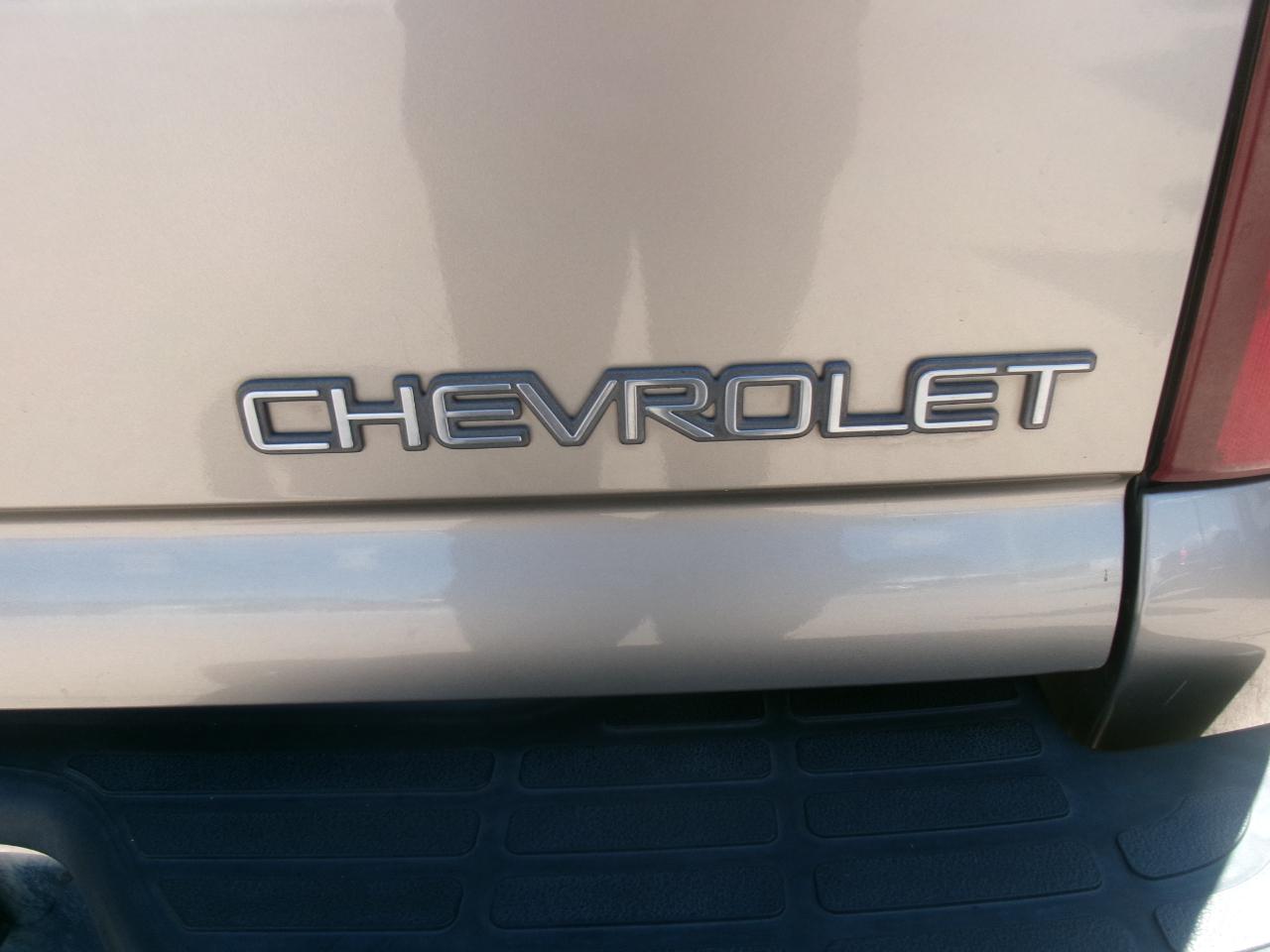 Chevrolet Tahoe 2WD 2002
