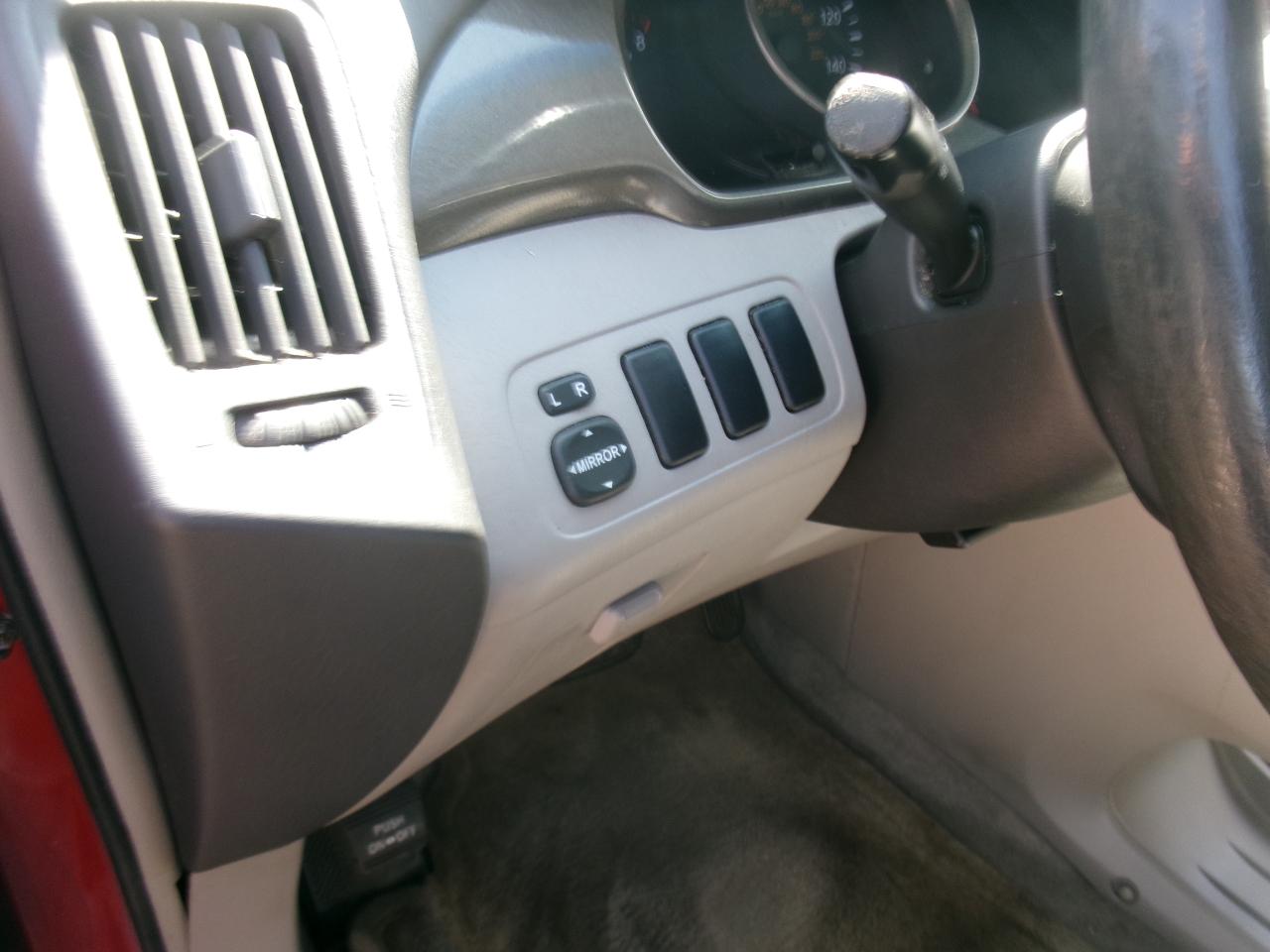 Toyota Highlander V6 2WD 2003