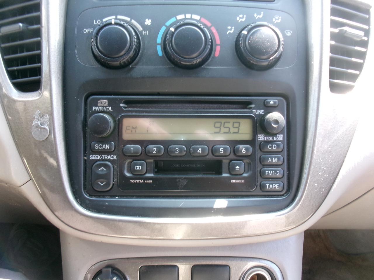Toyota Highlander V6 2WD 2003