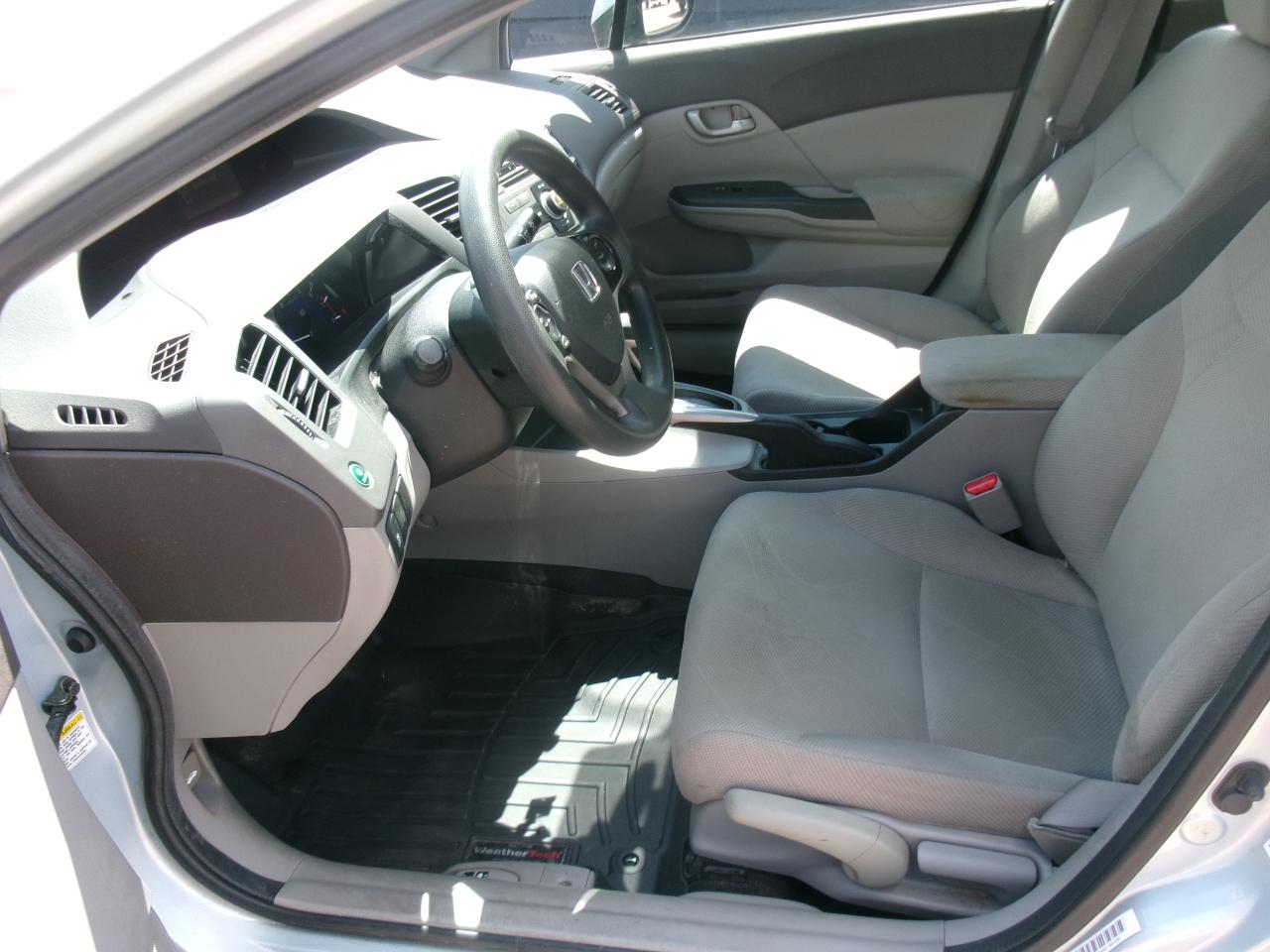 Honda Civic LX Sedan AT 2012