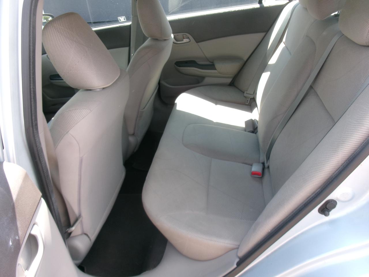 Honda Civic LX Sedan AT 2012