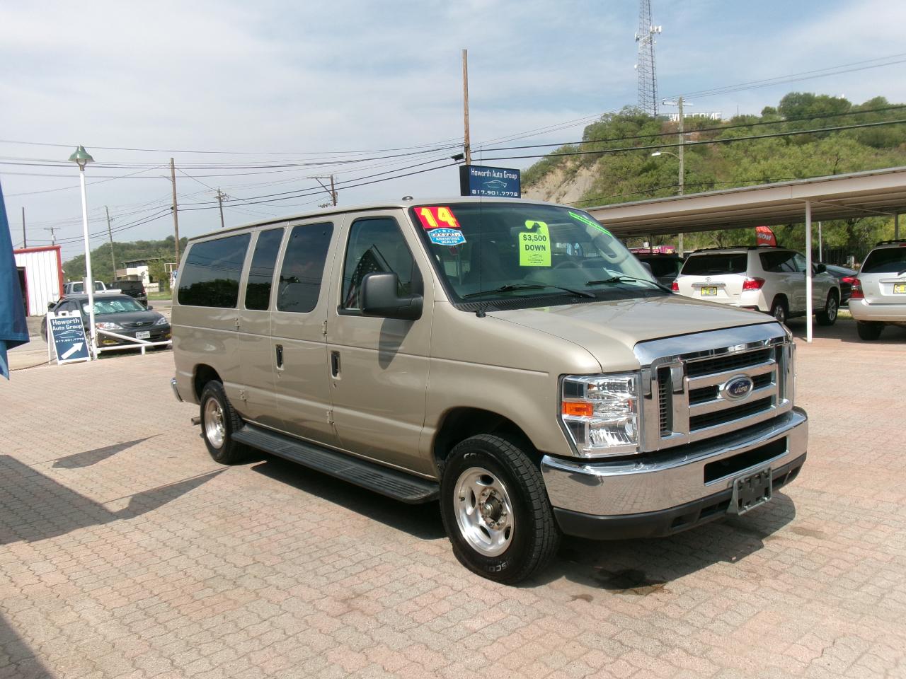 Ford Econoline E-150 XLT 2014