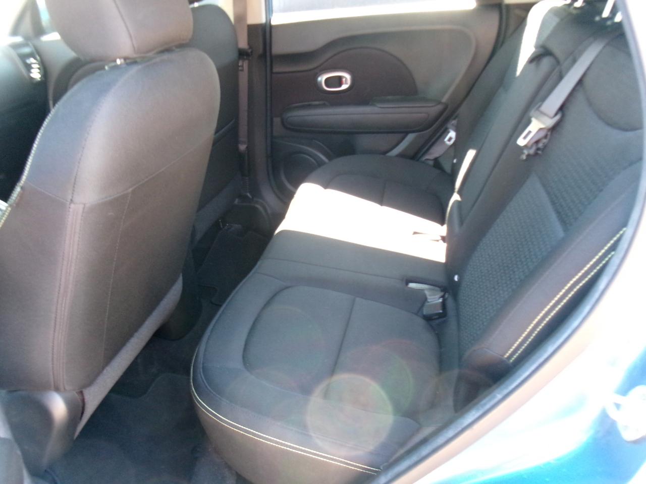 Kia Soul + w/Signature 2.0 Special Edition 2016