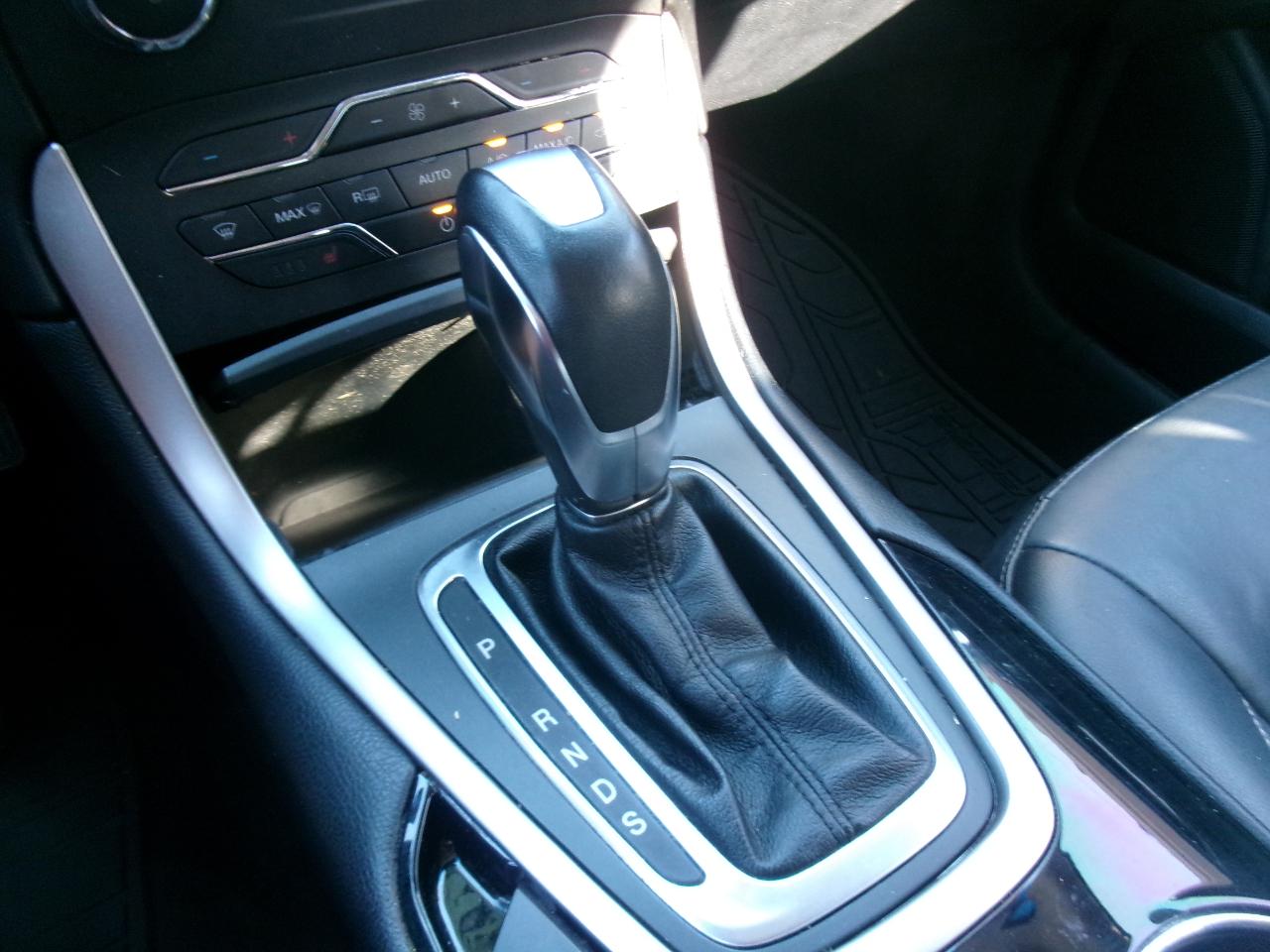 Ford Edge SEL FWD 2015