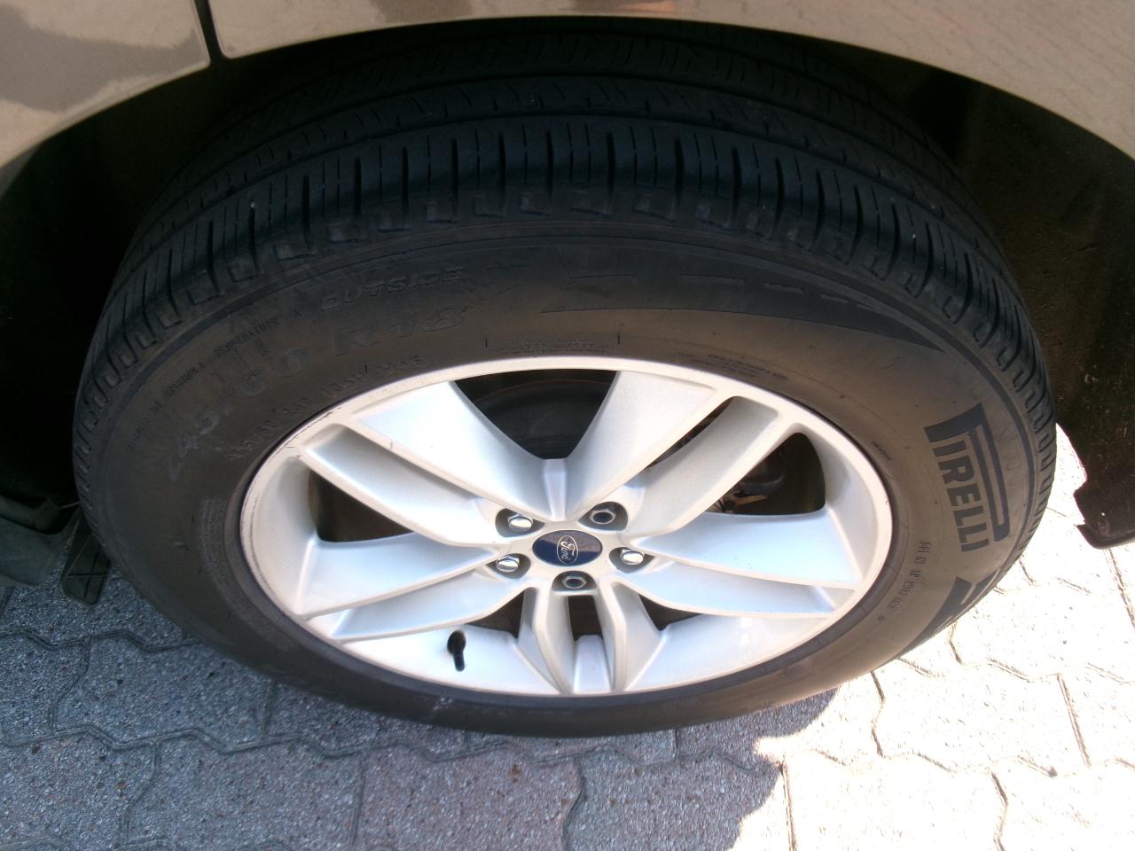 Ford Edge SEL FWD 2015