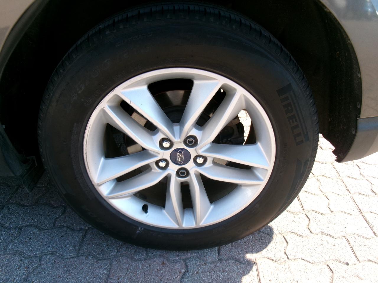 Ford Edge SEL FWD 2015