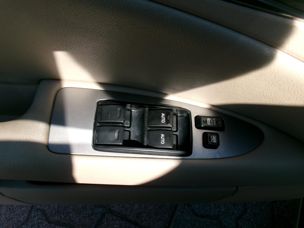 Toyota Avalon Limited 2009