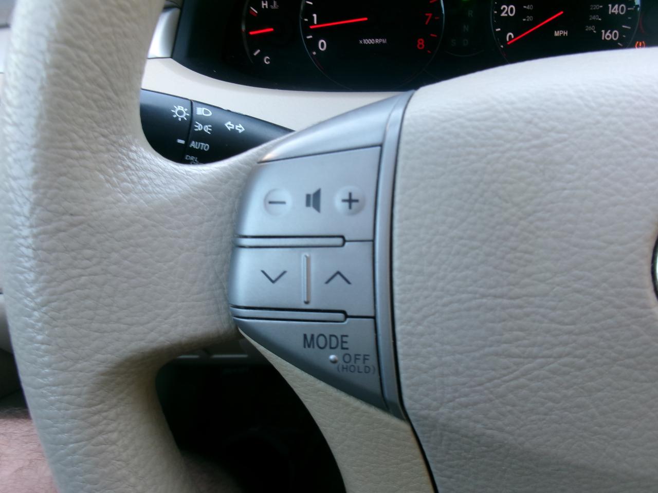 Toyota Avalon Limited 2009