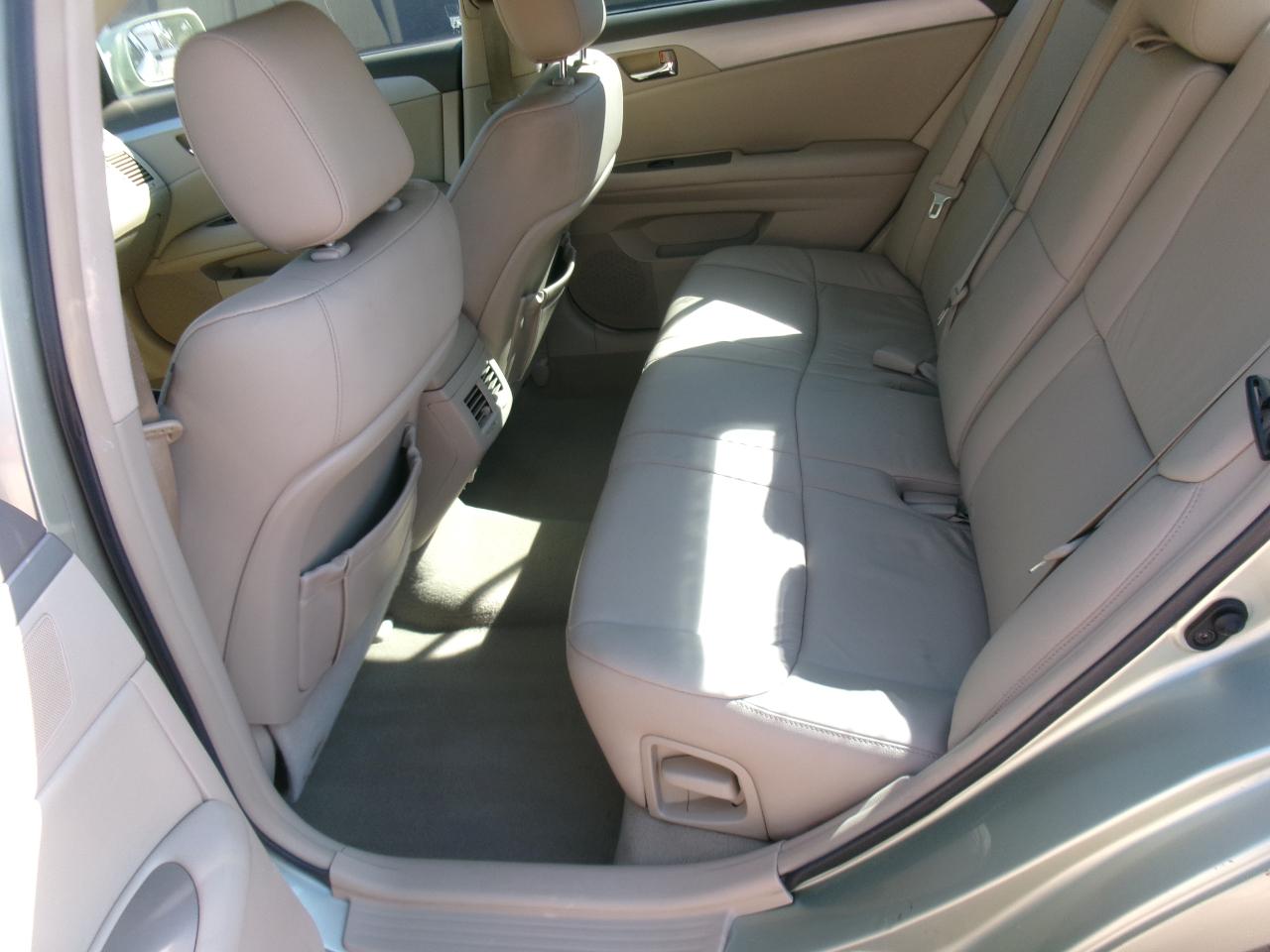 Toyota Avalon Limited 2009
