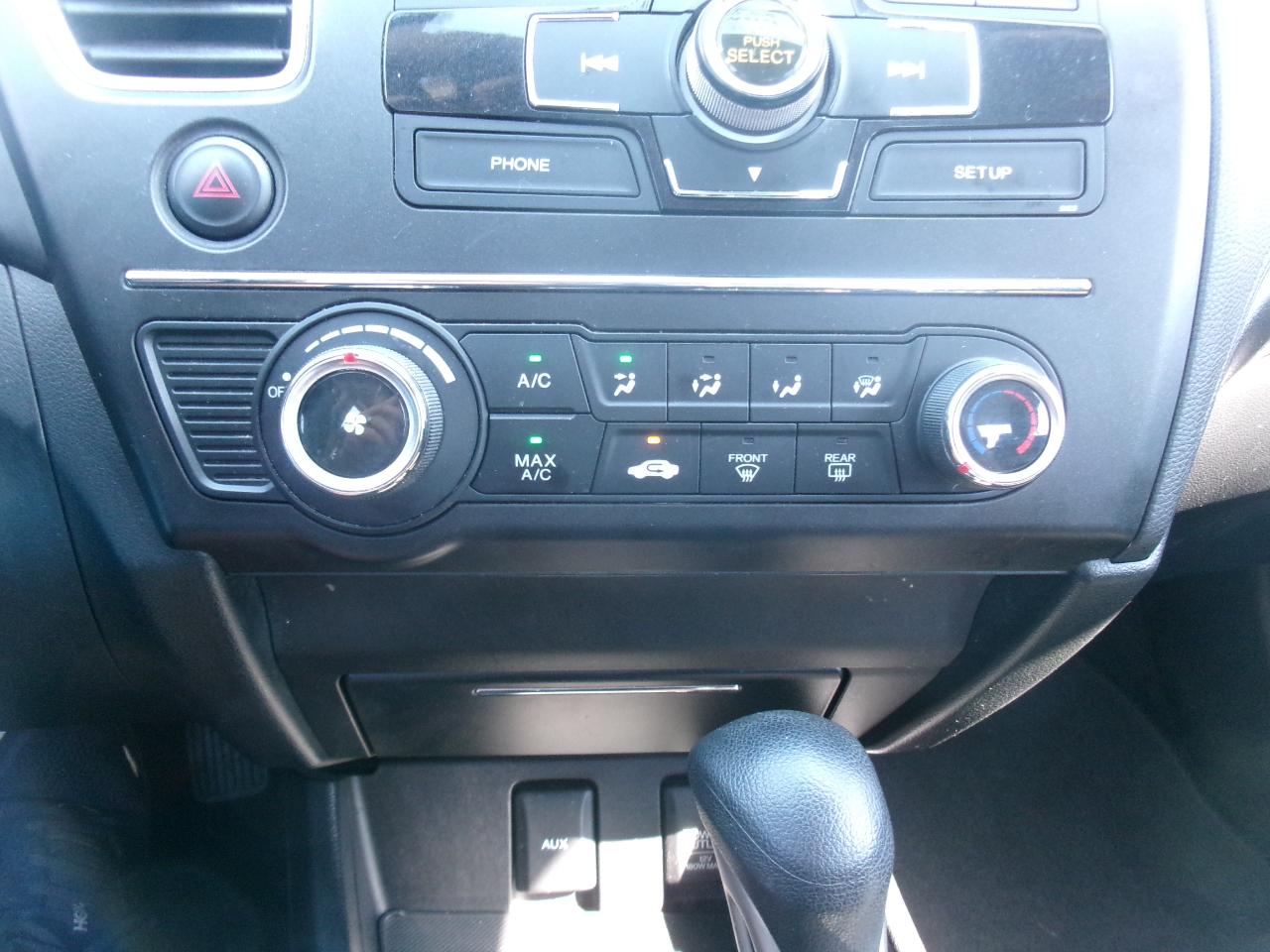 Honda Civic LX Sedan CVT 2015